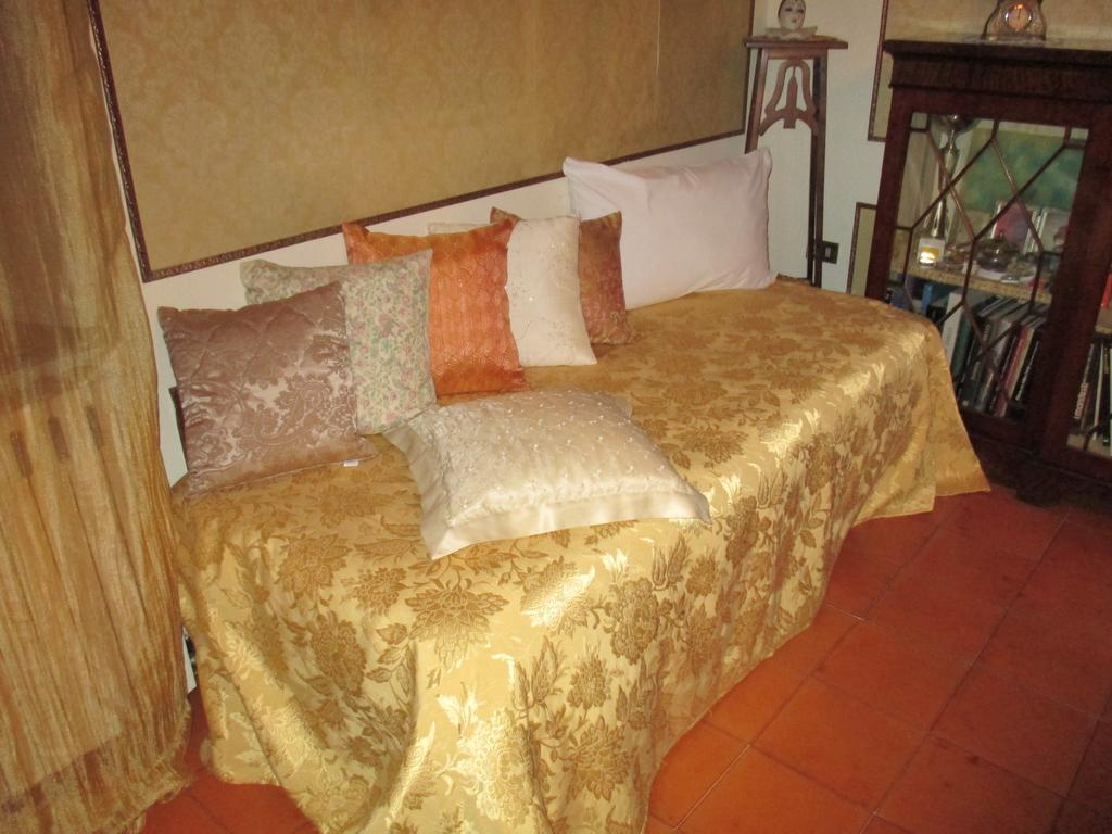 Dimora & Arte B&B Canneto sull'Oglio Δωμάτιο φωτογραφία
